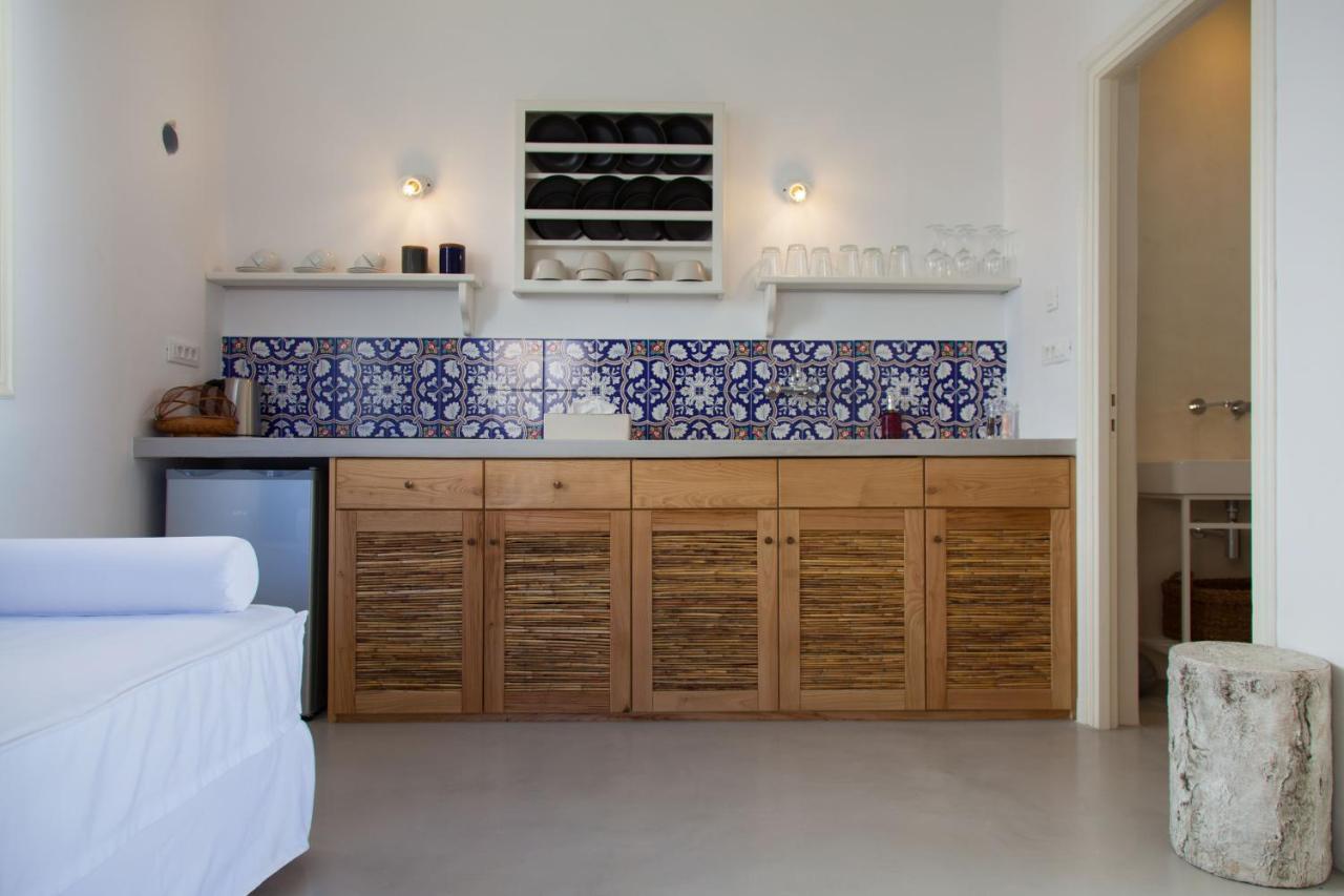 Astarte Luxury Apartments Artemonas Exterior photo